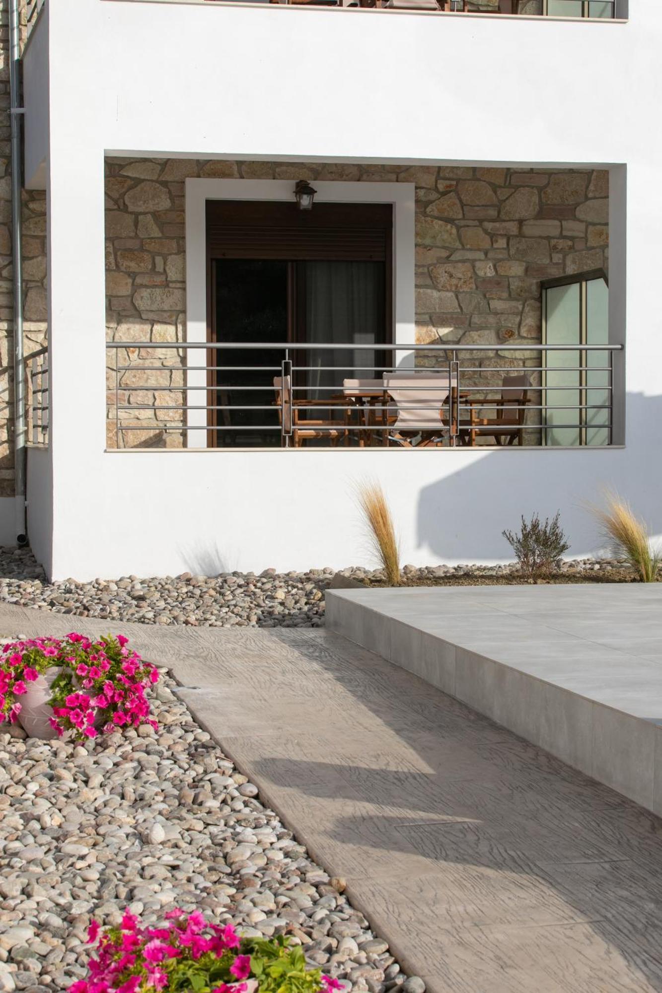 Michelangelo Suites And Apartments Valanidorachi Екстер'єр фото